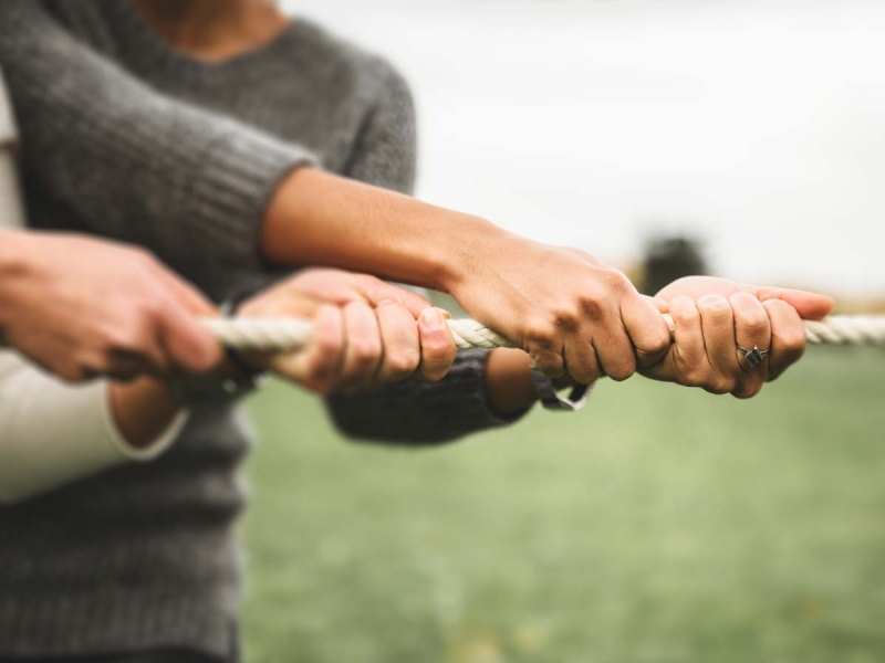 Competere o concorrere?