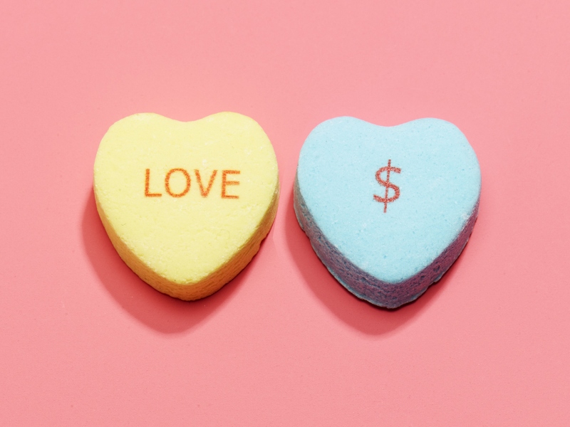 Amore e Denaro: come attirare la Prosperit&agrave; con le giuste Vibrazioni