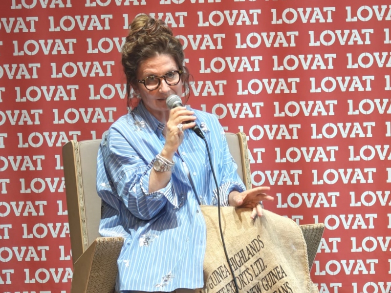 Valentina Gasparet e la comunit&agrave; che nasce intorno ai libri